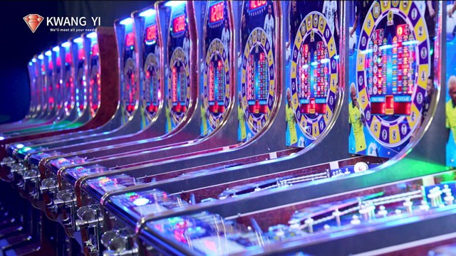 Pinball Machine 567 Balls