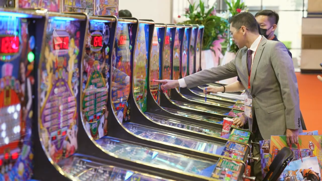 Pinball Machine 567 Balls